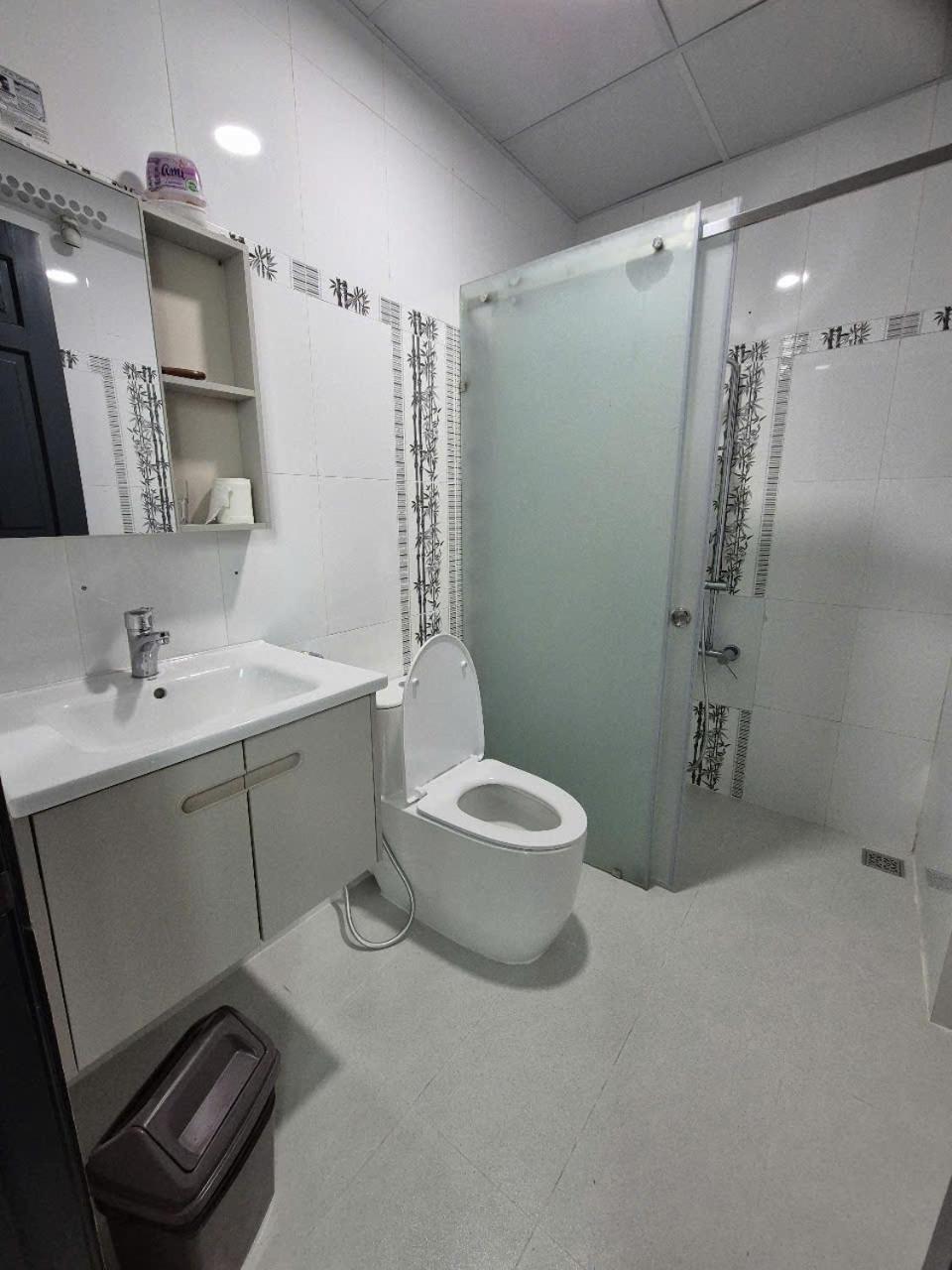 Apec Bnb Hotel Thành Pho Ho Chí Minh Esterno foto