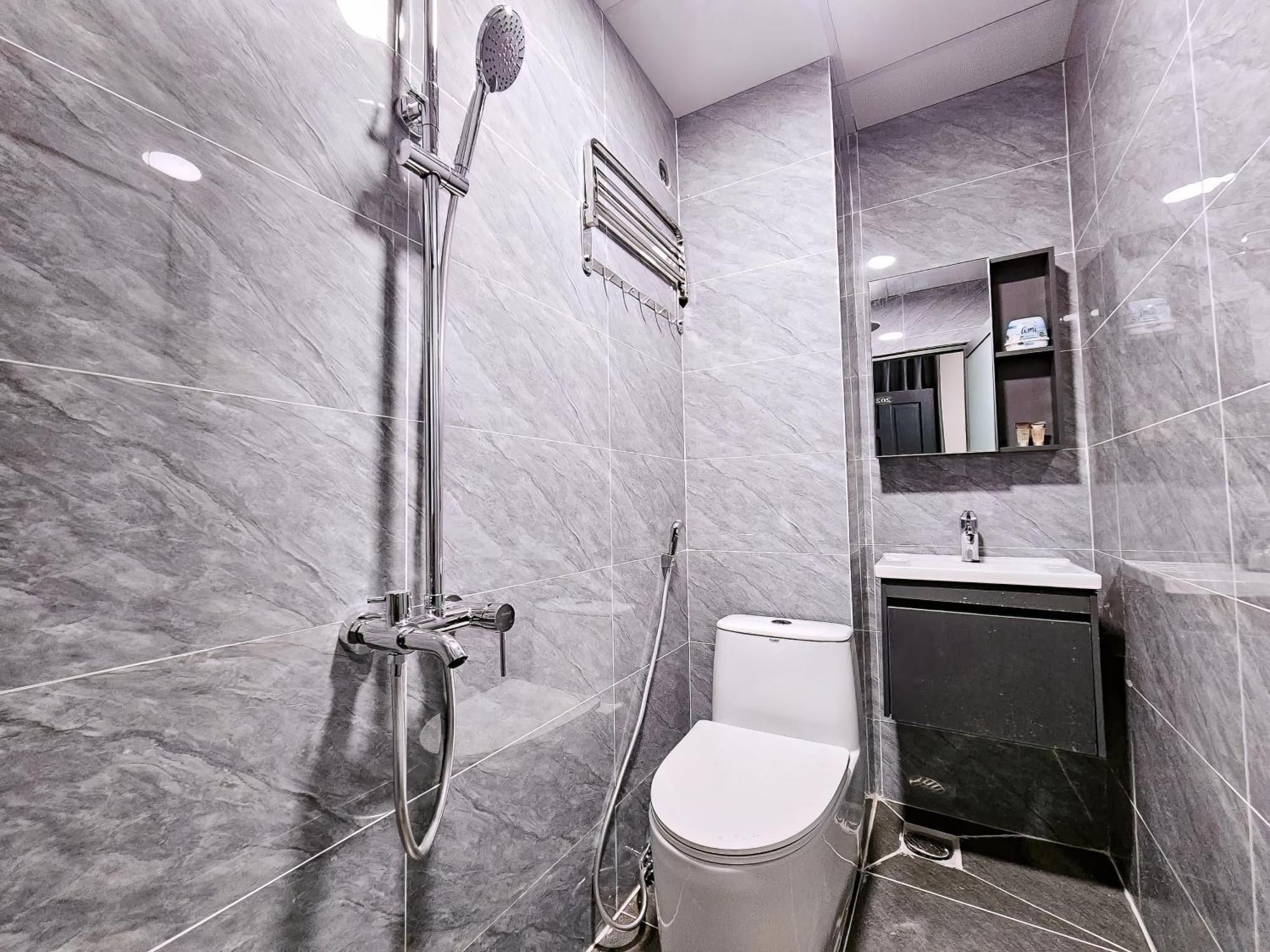 Apec Bnb Hotel Thành Pho Ho Chí Minh Esterno foto