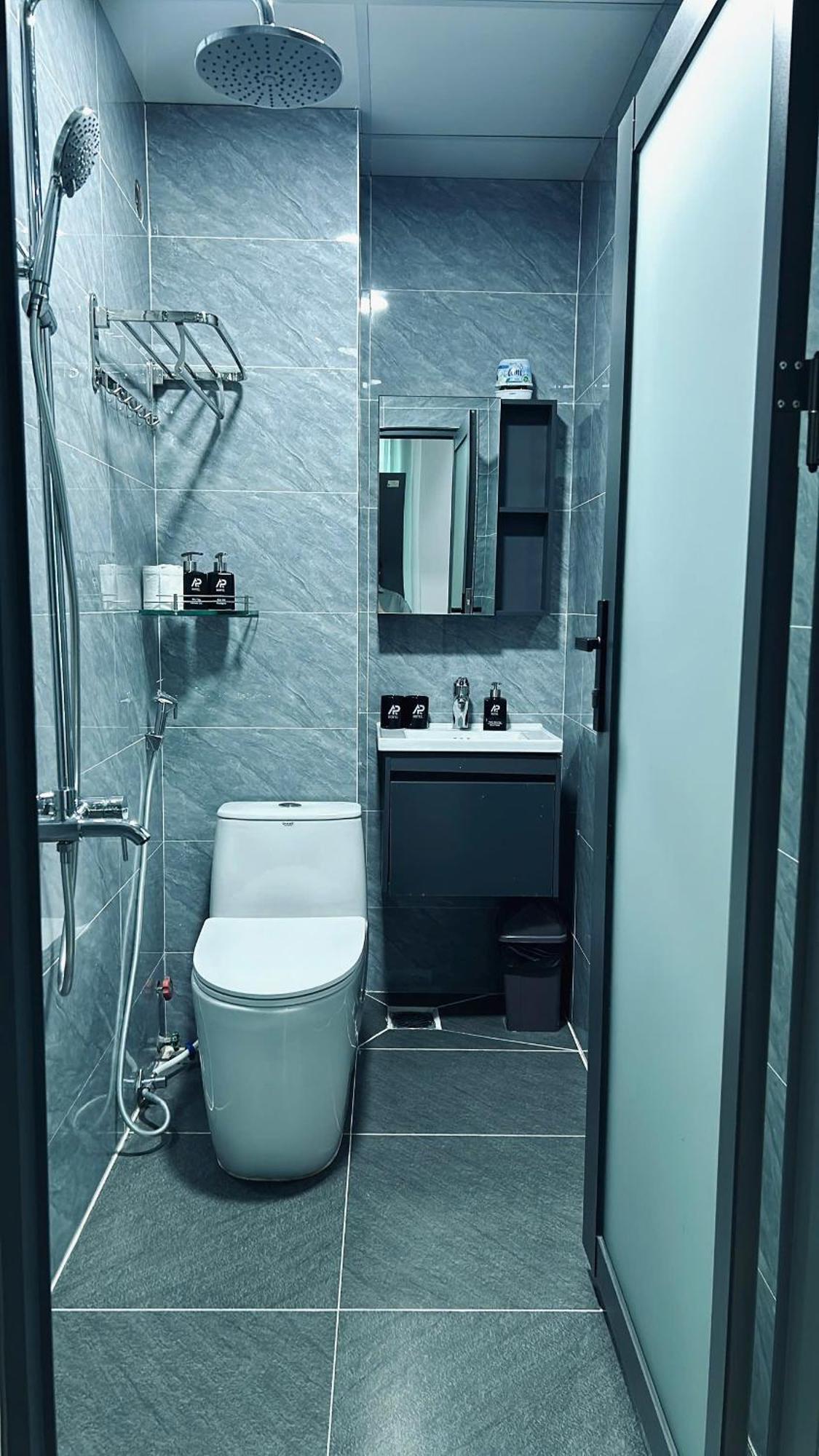 Apec Bnb Hotel Thành Pho Ho Chí Minh Esterno foto
